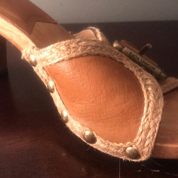Leather and camel sandals - Picture 4 of 4